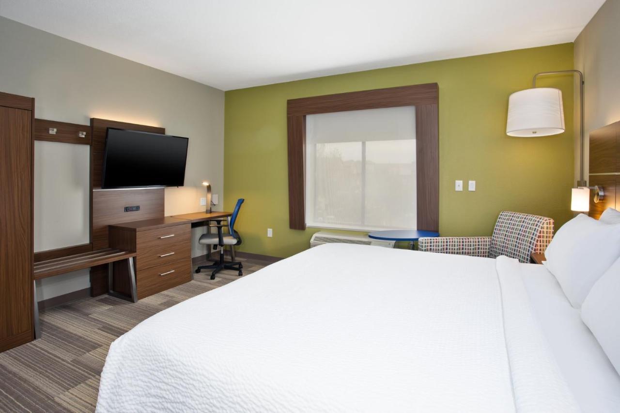 Holiday Inn Express Hotel And Suites Katy By Ihg Exterior photo